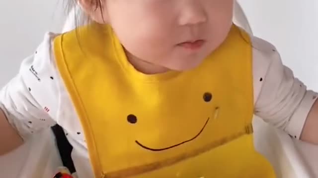 Baby chinese super eating #2 🤤🤤 - Funny Baby Awesome Video 😆😆 - TIK TOK Compilation