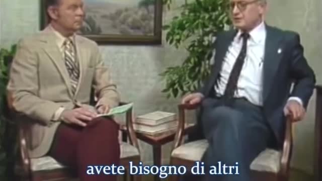 Yuri Bezmenov spiega i metodi di sovversione ideologica