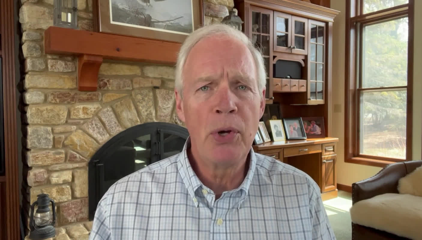 Senator Ron Johnson exposing lies misinformation and fraud conducted by Big Pharma & government.