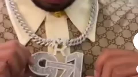 Dubai’s richest kid with new diamonds chain