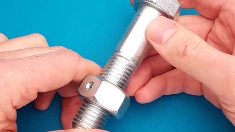 How to unscrew the nut? Unbolt puzzle