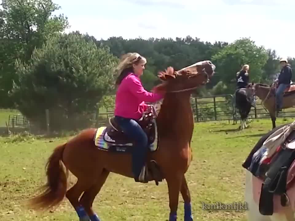 Girl falls from angry horse