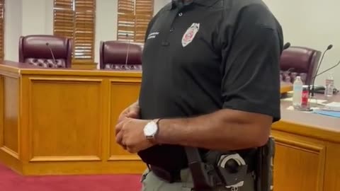 Uvalde City Council Removes Parents & Reporters From Meeting About School Massacre