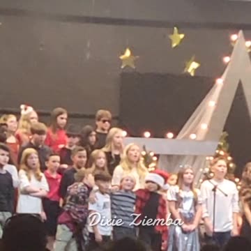 The halls are alive with the sound of music 🎶🎄