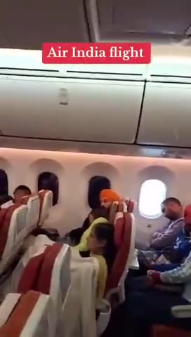WATER LEAKAGE in Air India flight
