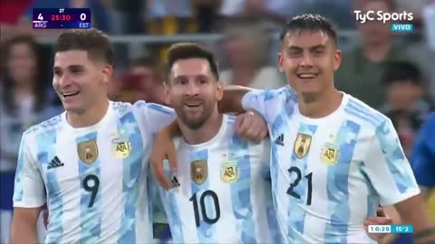 Gol de MESSI vs Estonia 4 - 0