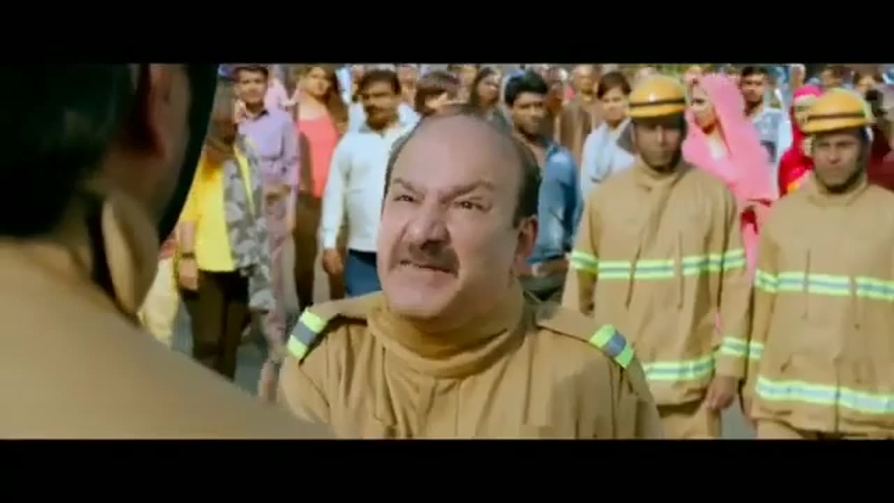 Best Comedy Movie scene. Bollywood, Total Dhamal comedy scene.