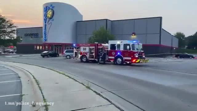 Lincoln, Nebraska: A possible active shooting with large police presence at Edgewood Cinema.