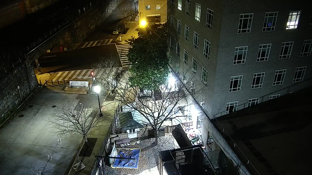 3823FHOBRFSouthRoof_2021-01-06_21h29min51s627ms.mp4