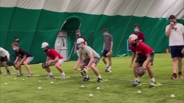 Infield - Footwork - How to move around the ball