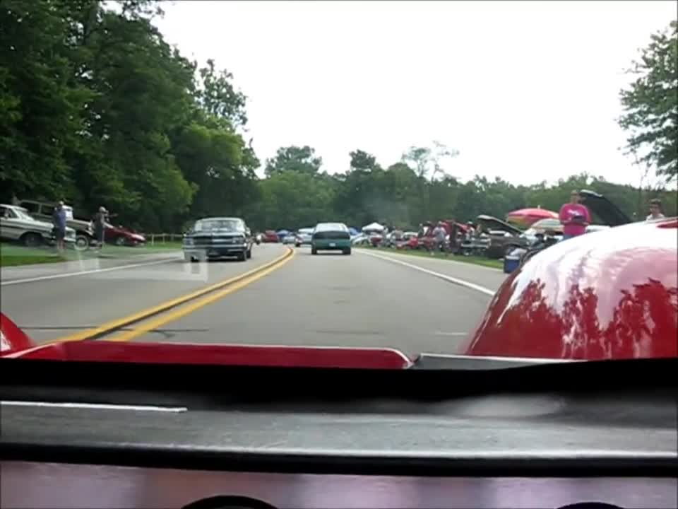 CRUISING HINES DRIVE IN THE MANTA MIRAGE