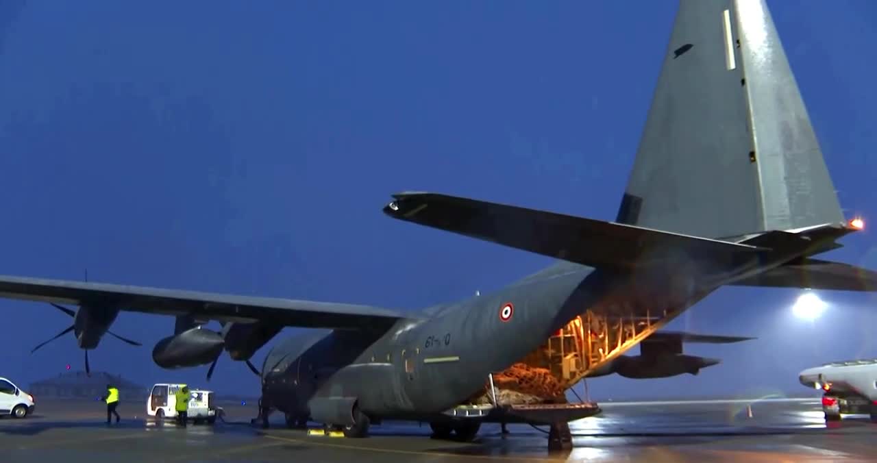 French Army’s Chasseurs alpins unit (“Alpine Hunters”) troops arrive in Romania