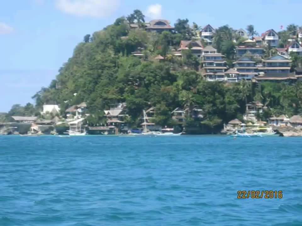 The most beautiful Beach in the Philippines/Boracay/Go wild in Boracay