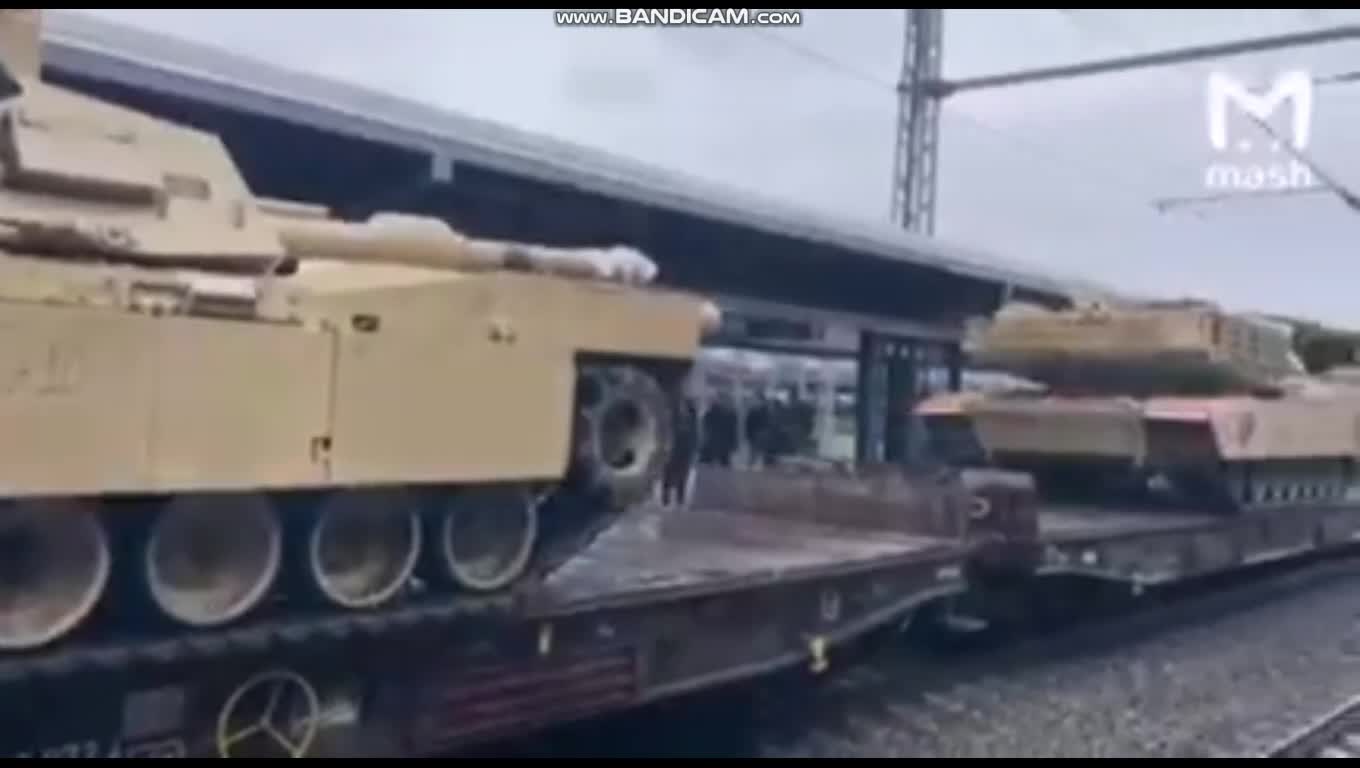 Tanks On Its Way - WHY?! WW3......