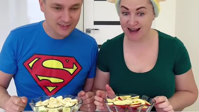 Whose Jelly Fruit Cake is better Alex 👈 or 👉 Ksyu