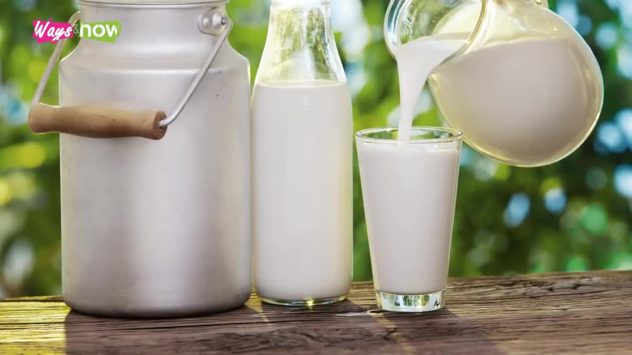 7 Reasons Why Cow's Milk Is Bad For You