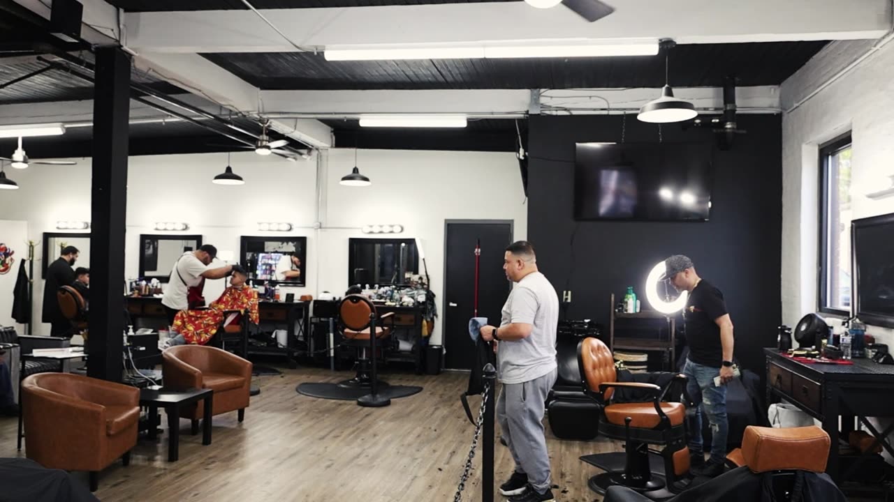 Barbershop video centered towards kids and tik tok algo