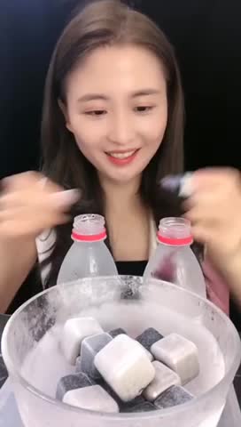 FUNNY ICE MUKBANG HAHAHA!