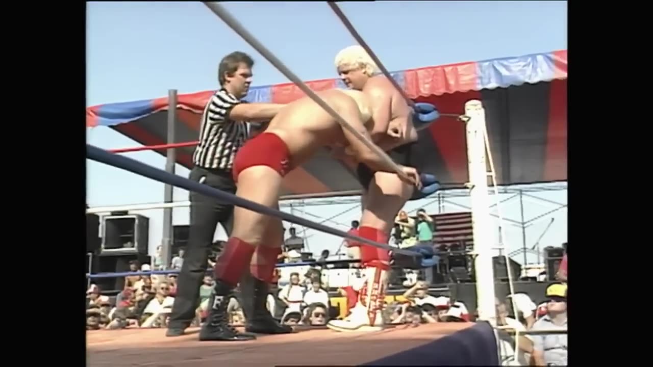 (1985.07.28) Ric Flair vs. Dusty Rhodes - Mid South - NWA World Title Defense - MSW