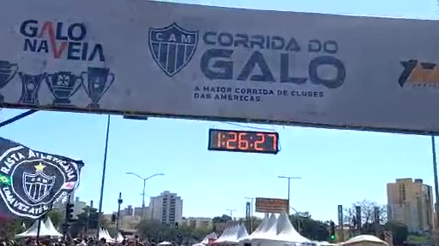 CORRIDA DO GALO NA AV DOS ANDRADAS ATÉ A PRAÇA DA ESTAÇÃO EM BH / 5 E 10 km com MisterBus