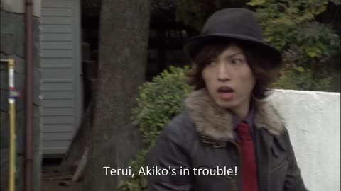 Kamen Rider W E26 'P's Game - Akiko on the Run' [720p]