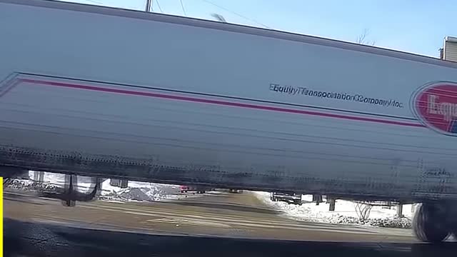A normal day of a TRUCK Driver