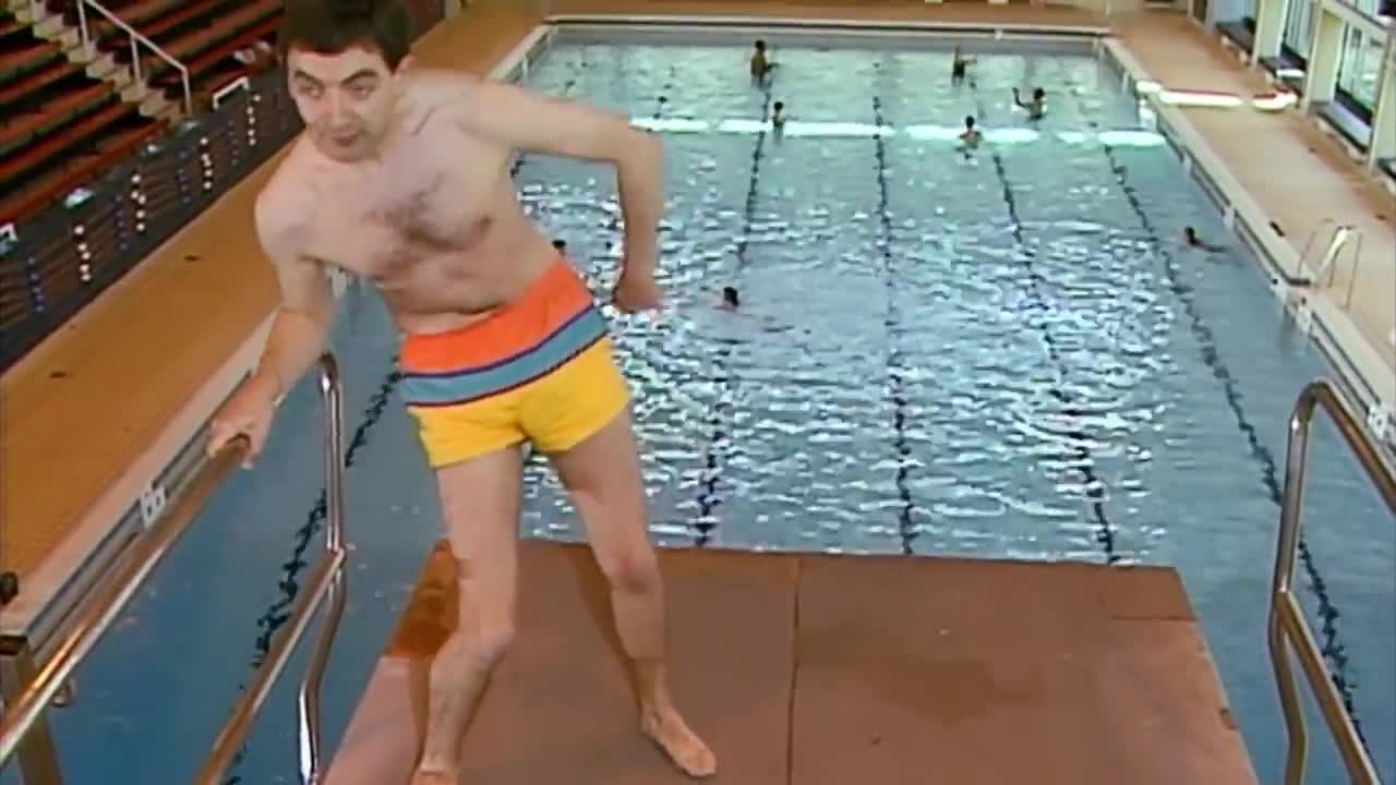 Our best funny diver Mr. Bean