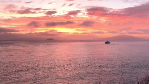 Sunset Hyperlapse: Bay, Ferry, San Francisco