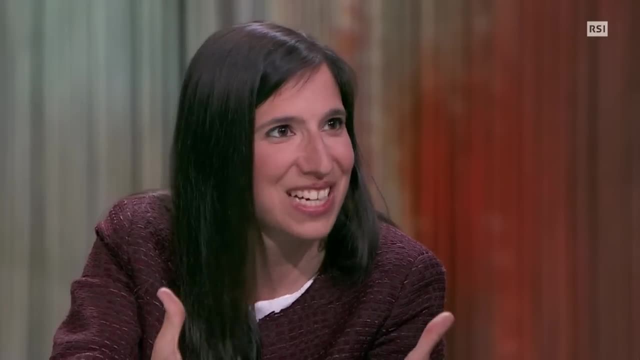 L'Intervista alla cazara sionista LGBTQ Elly Schlein🏳️🌈 alla tv svizzera italiana del 27/2/2023 prima di diventare la leader del Partito Democratico in Italia,senza dire agli svizzeri ticinesi che è bisessuale e mentendo agli italiani