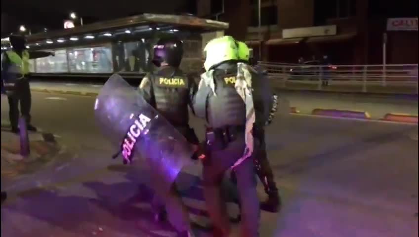 Video: 15 heridos 3 capturados y 13 conducidos tras enfrentamientos en la UIS