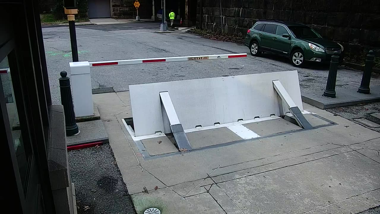 0698KIO00K142nd-VASW_2021-01-06_07h20min01s213ms.mp4