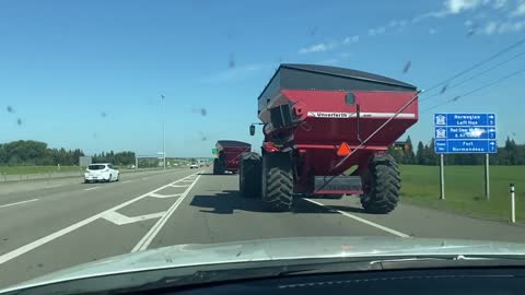 Canadian Farmers and Truckers Rise Again