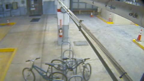 3134RHOBG2GarageEntrance_2021-01-06_20h00min03s463ms.mp4