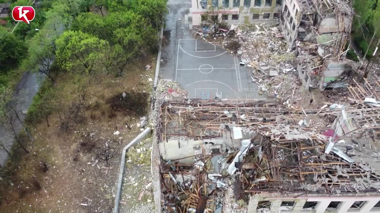 Kramatorsk A bird's-eye view of a school destroyed by the Russian occupiers.