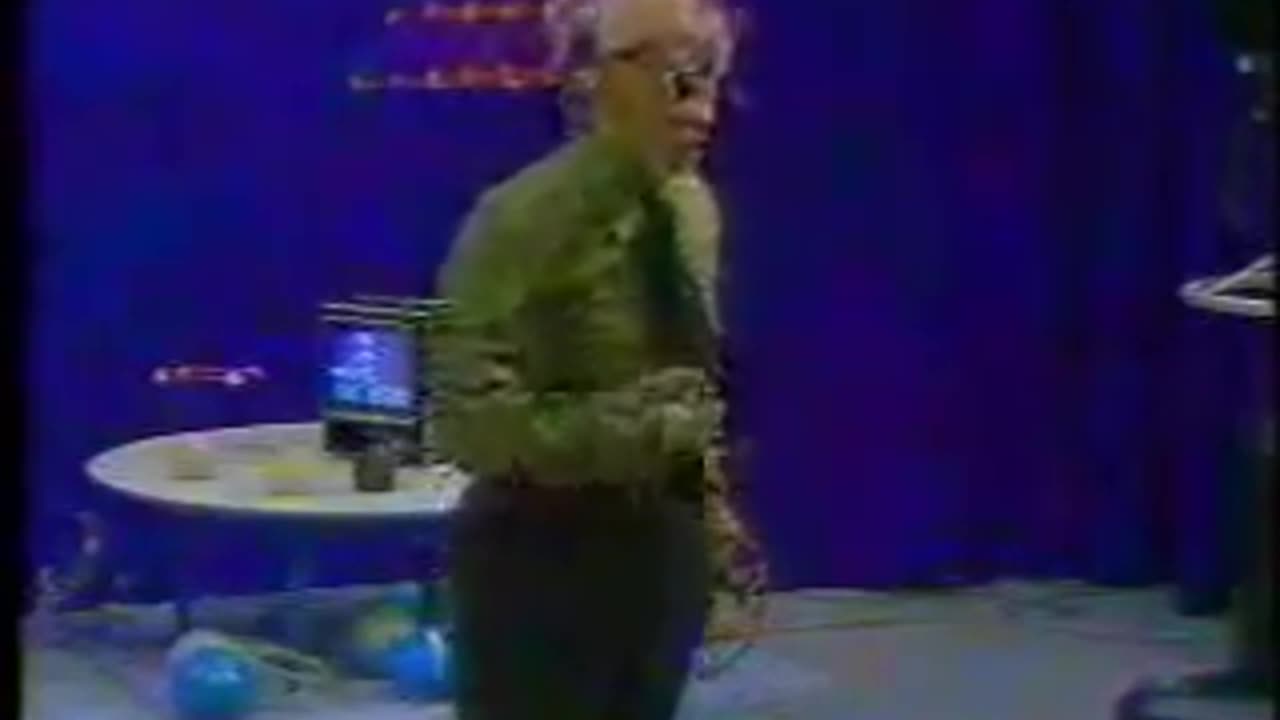 Buckminster Fuller - Everything I Know - Lecture 4 of 12 (January 23, 1975)