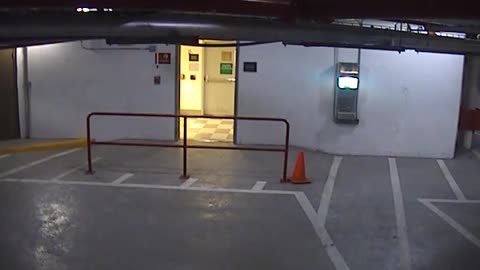 3409CHOBBANorthwestGarage_2021-01-06_18h20min01s257ms.mp4