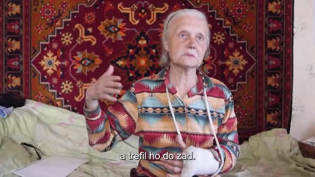 Ukrajinští odstřelovači záměrně vraždili civilisty, vypráví obyvatelka Mariupolu