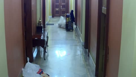 0263USCH02H227Hallway_2021-01-05_00h00min00s040ms.mp4