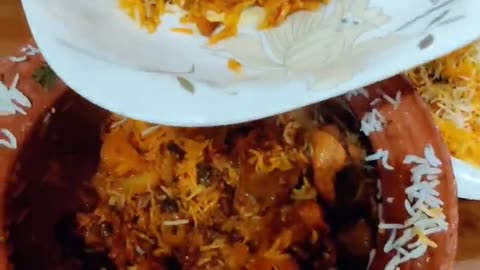 🍲 Bin Qasim Matka Biryani 🍲🔥😋