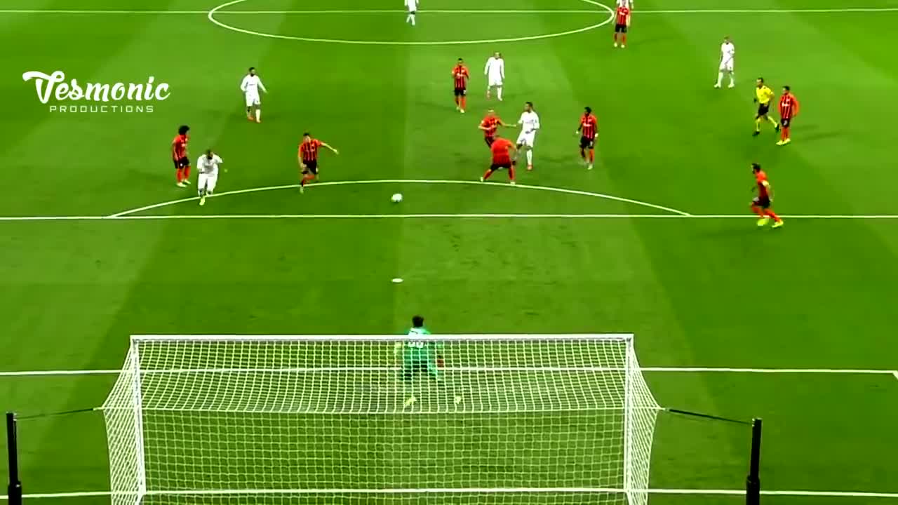 NEVER CHALLENGE CR7 (CRISTIANO RONALDO )
