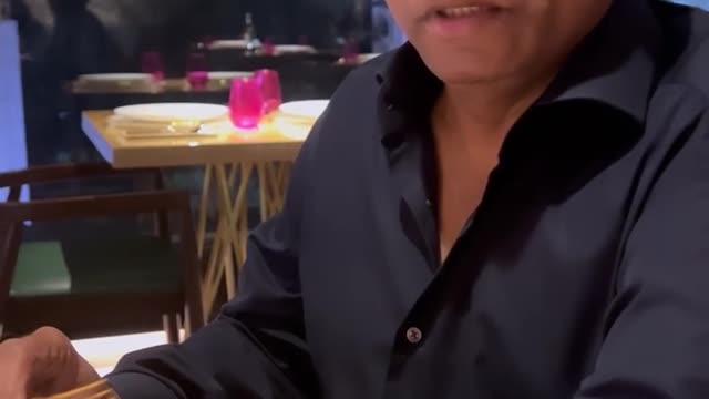 Johny Lever tries wasabi for first time