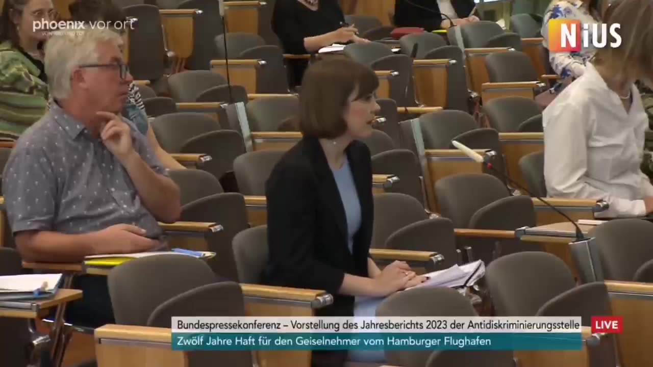 Antidiskriminierungs-Beauftragte - Kinder werden gemobbt, weil sie Deutsche sind