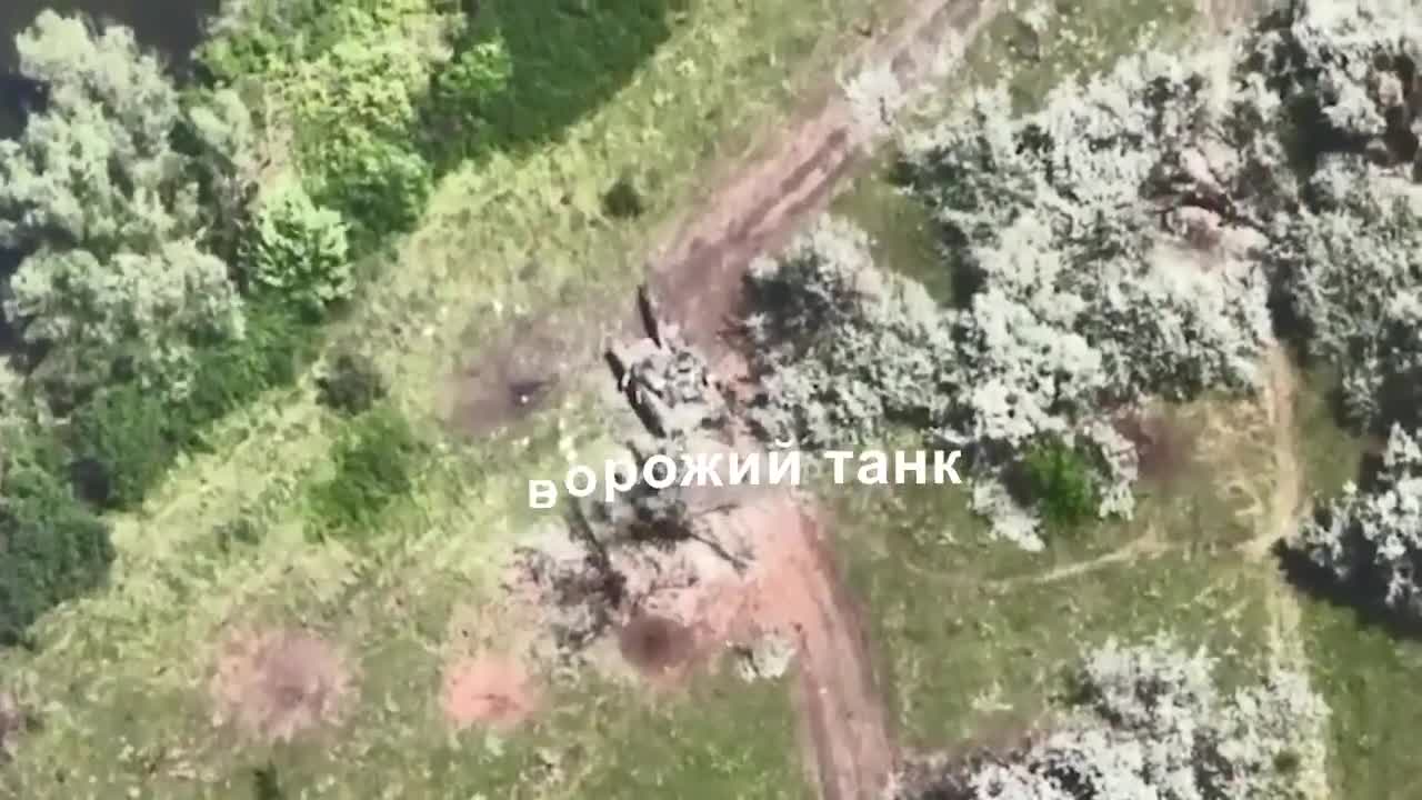 The guards-gunners dealt a sharp blow to the enemy's technique