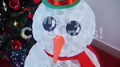 How to make a snowman with recycled plastic cups