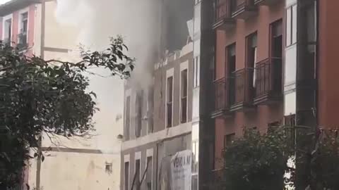 🚨More footage of bombing in madrid!