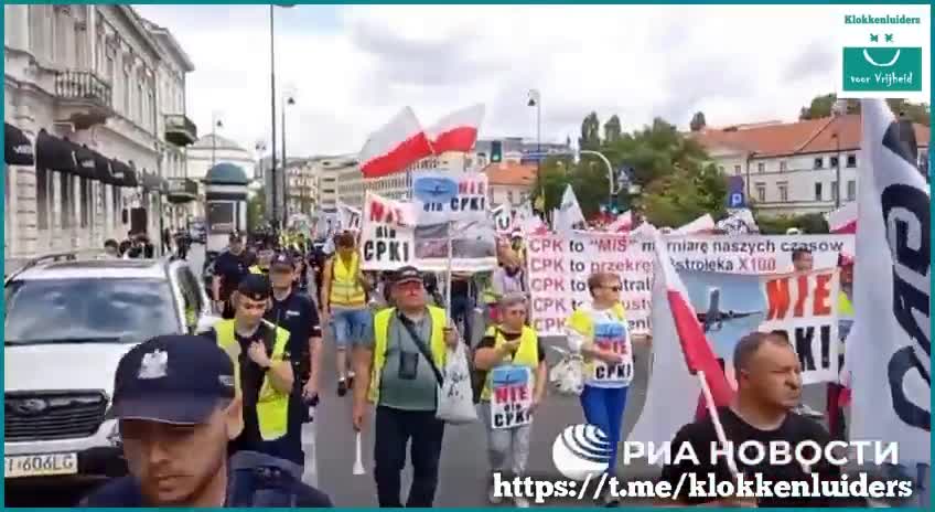 🇵🇱 Polish farmers are rising up!