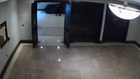 7189CVCLLSVC205_2021-01-06_11h40min00s983ms.mp4