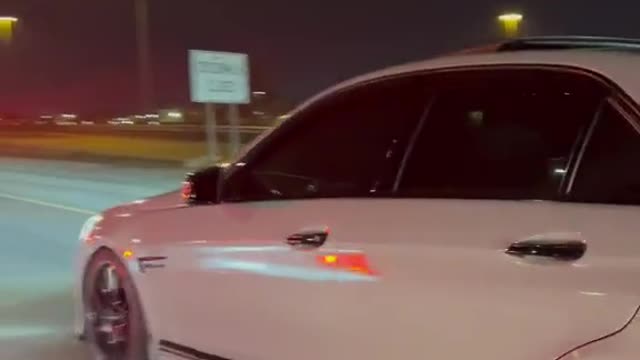 Automobile body appearance design and display