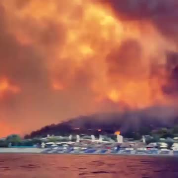 The MSM said the wildfires in Greece 🇬🇷 were due to 'climate change'.