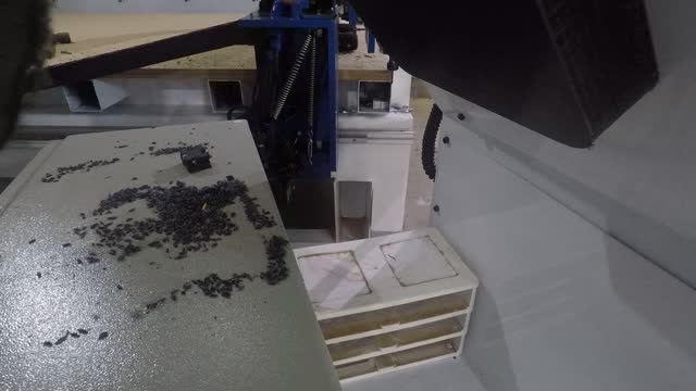 Usinagem de PEAD em Router CNC